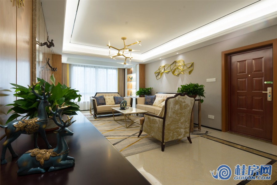 润鸿水尚·观悦三期118.85㎡ 4房2厅2卫样板间（2019.3）