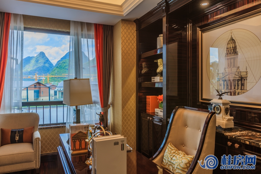 尊府142㎡标准层样板间