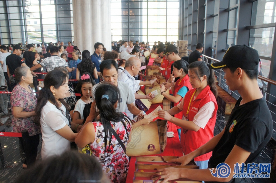 精通伊顿国际中秋业主大联欢 (54)