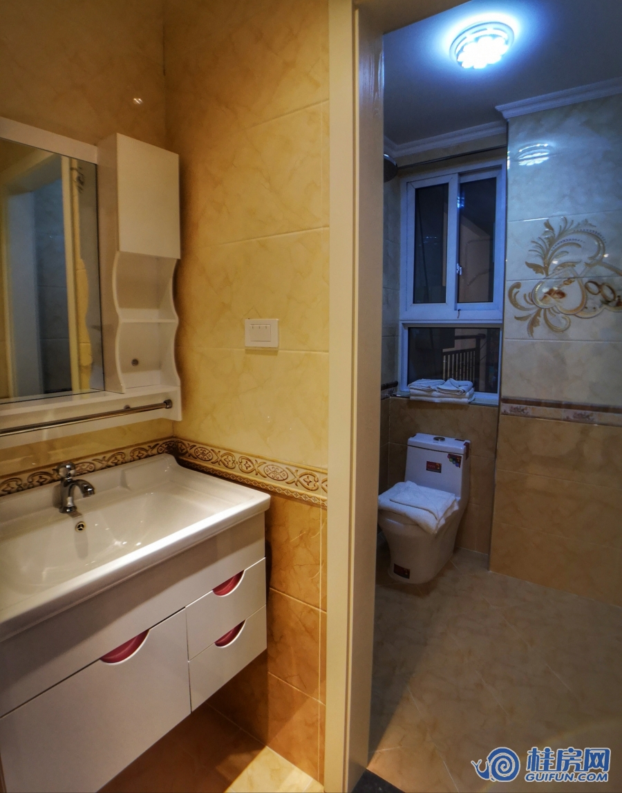 桂林电子商城·天悦城5#楼样板间（10.9）