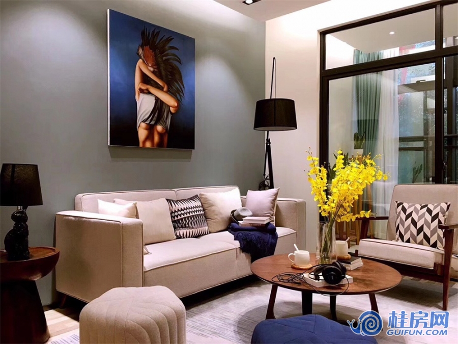 希宇漓江湾样板间客厅