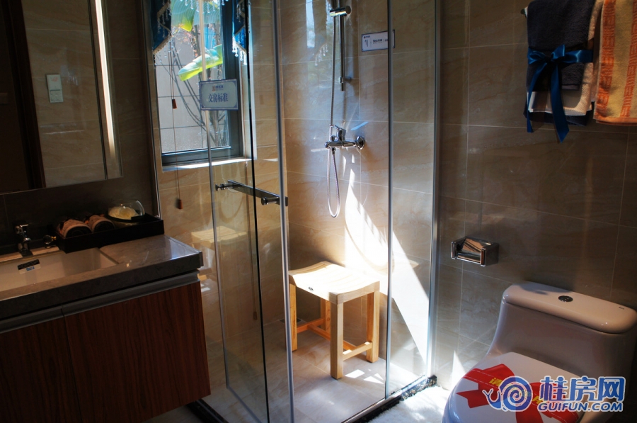 桂林恒大城样板间-卫浴