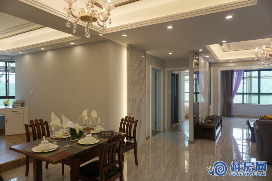 慧佳城91.37㎡(2+1)房2厅2卫样板间