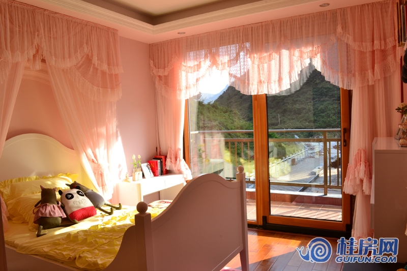 东方亭院样板间