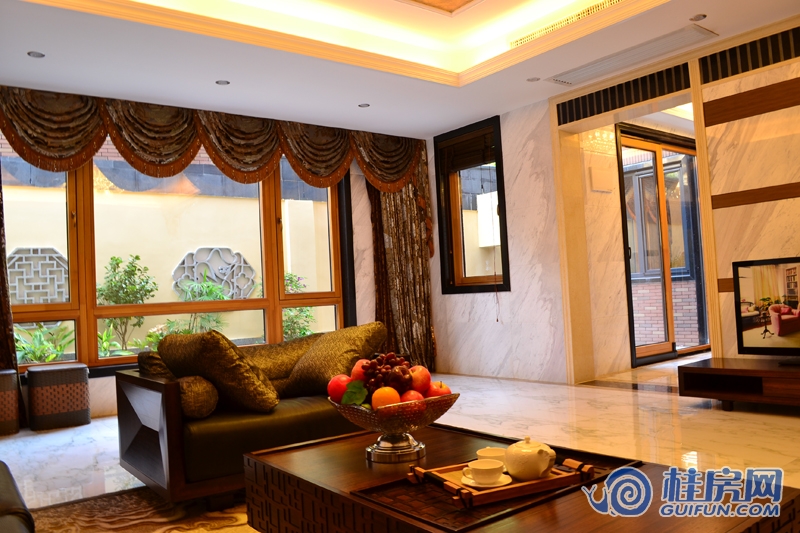 东方亭院样板间