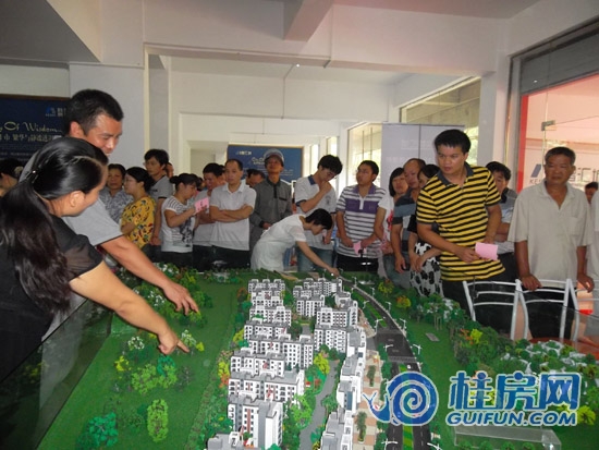 2012.8.12首期开盘