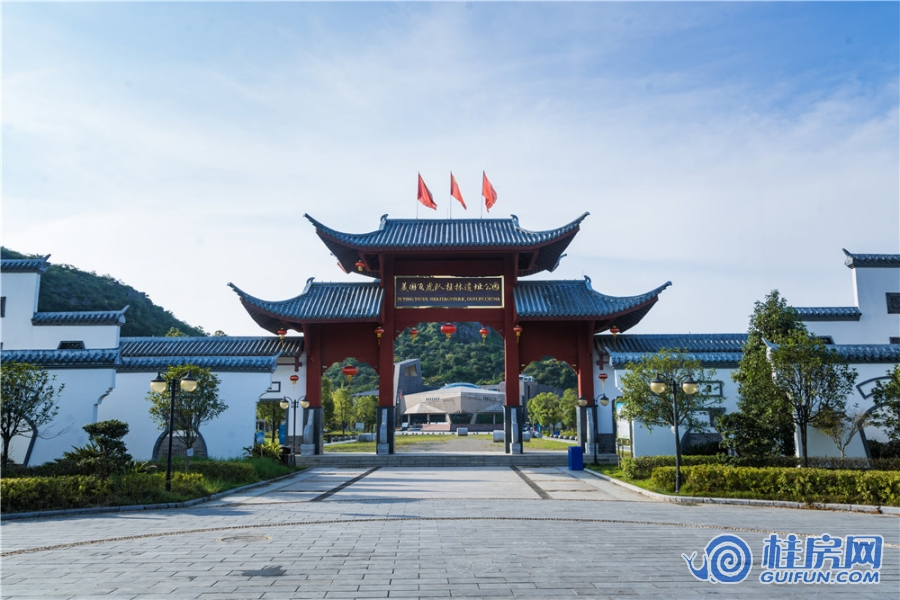 香槟小镇实景图（2018.09）