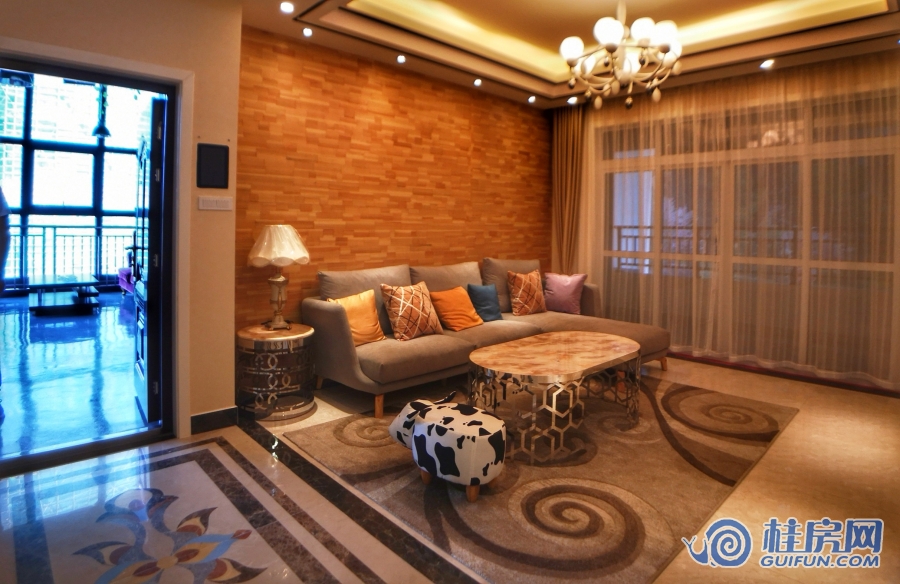 桂林电子商城·天悦城5#楼样板间（10.9）