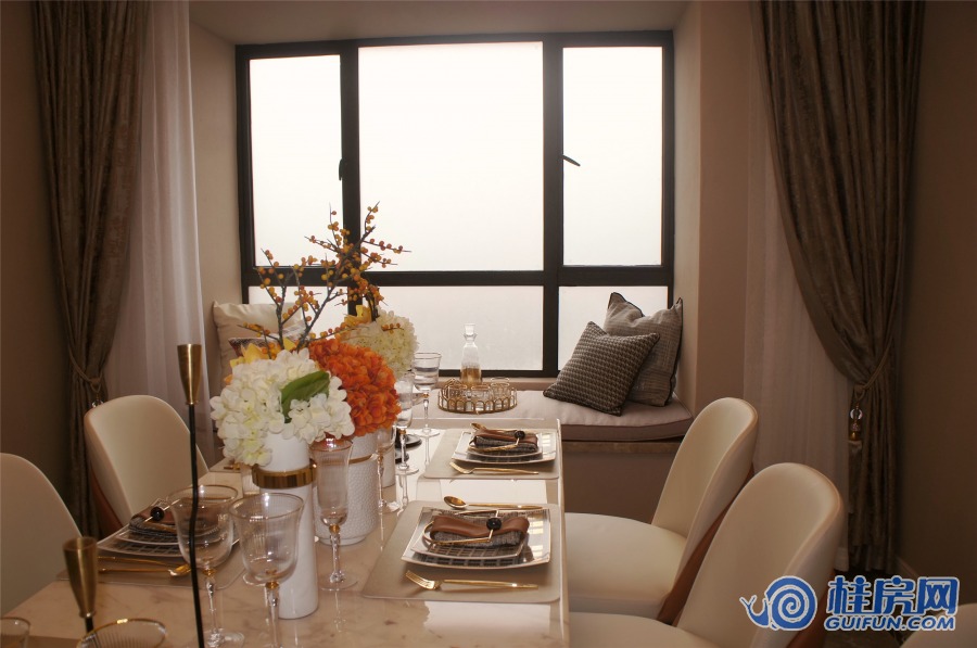 新城安厦·大都会B户型 4房2厅2卫128㎡ 餐厅（2019.4）