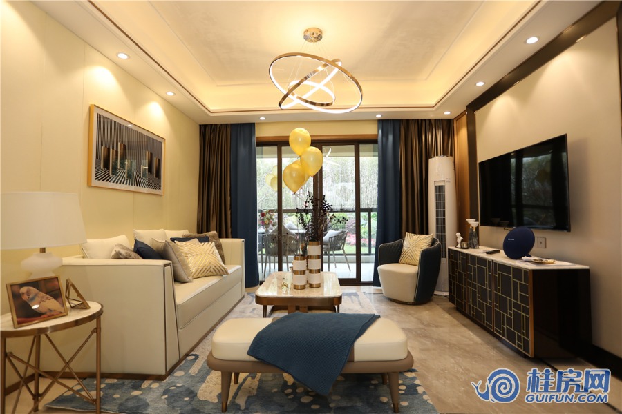 万达大都会滨江样板间图