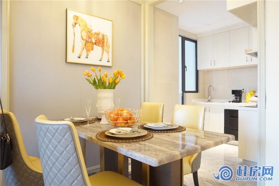 联发悦溪府89㎡样板间（餐厅）