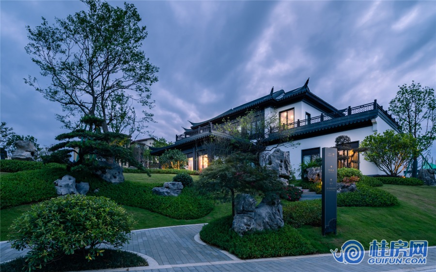 蓝城桂林桃李春风实景图（2019.8）