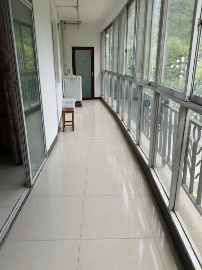 75万 藏龙沃府小区 3室好房