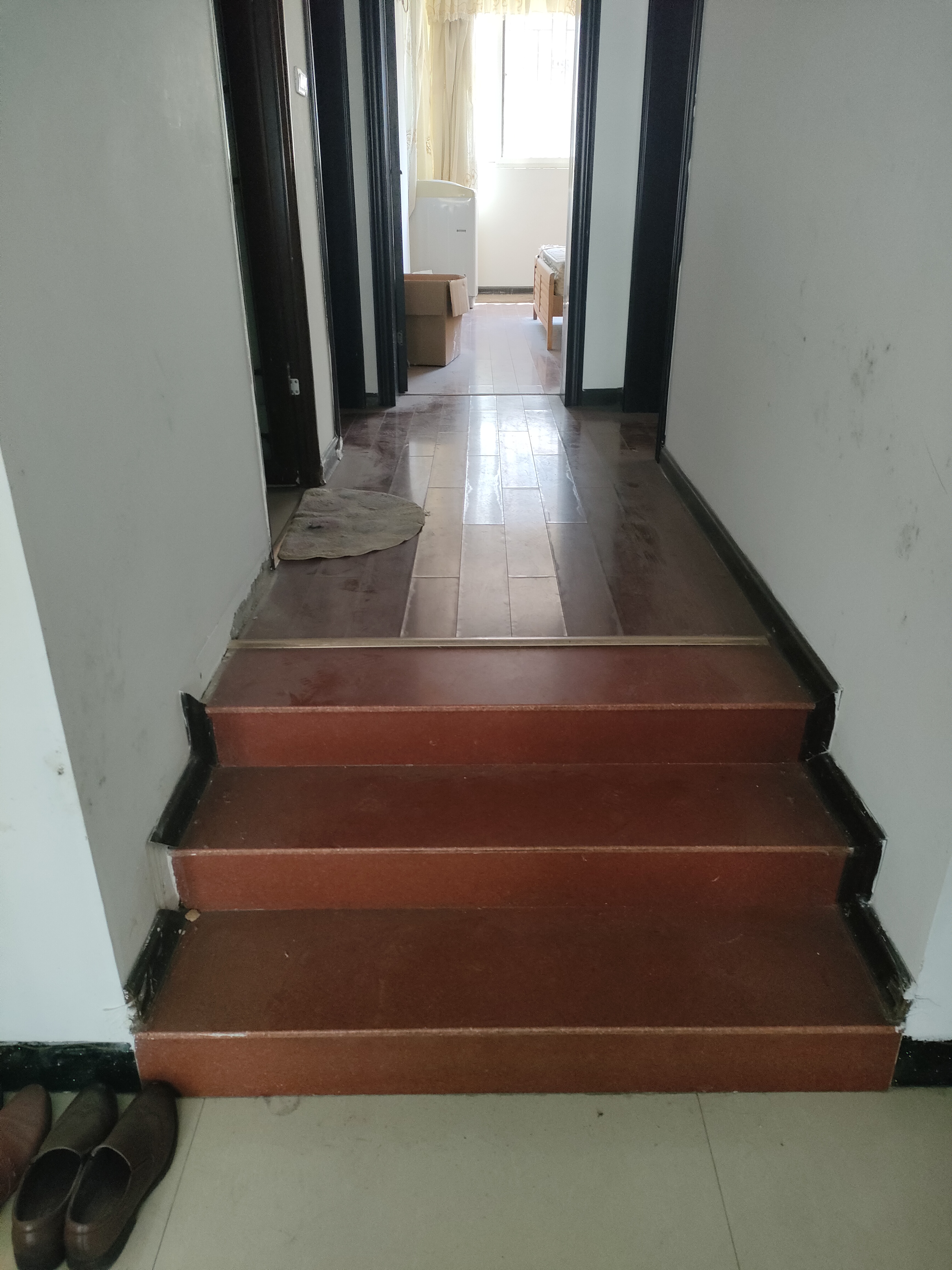 精装好房交通便利，配套完善，低价出售 二手房