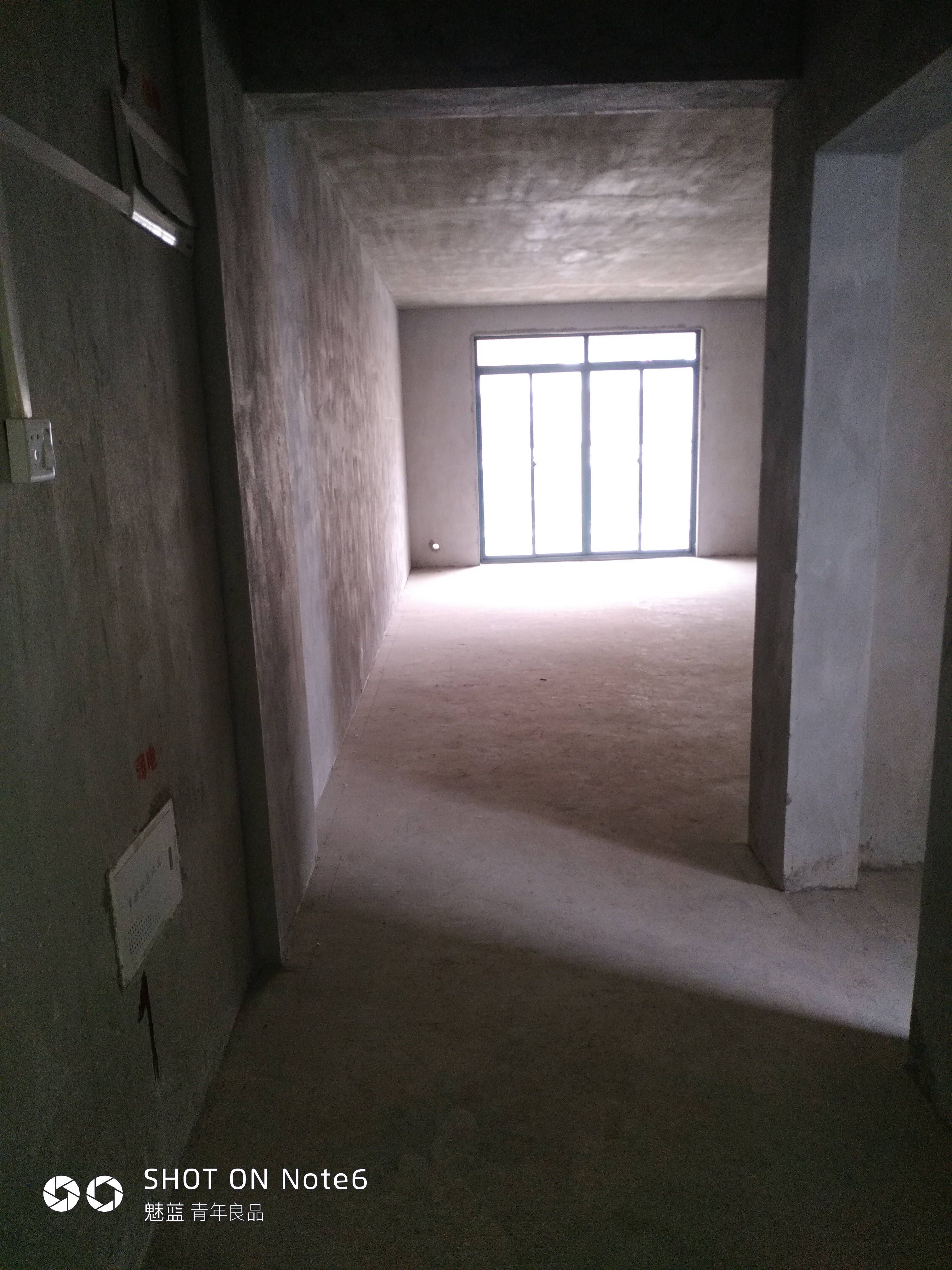 个人3房2厅2卫1厨毛胚新房临近学校公园体育中心广场甲天下广场农贸大商场银行公交站 二手房