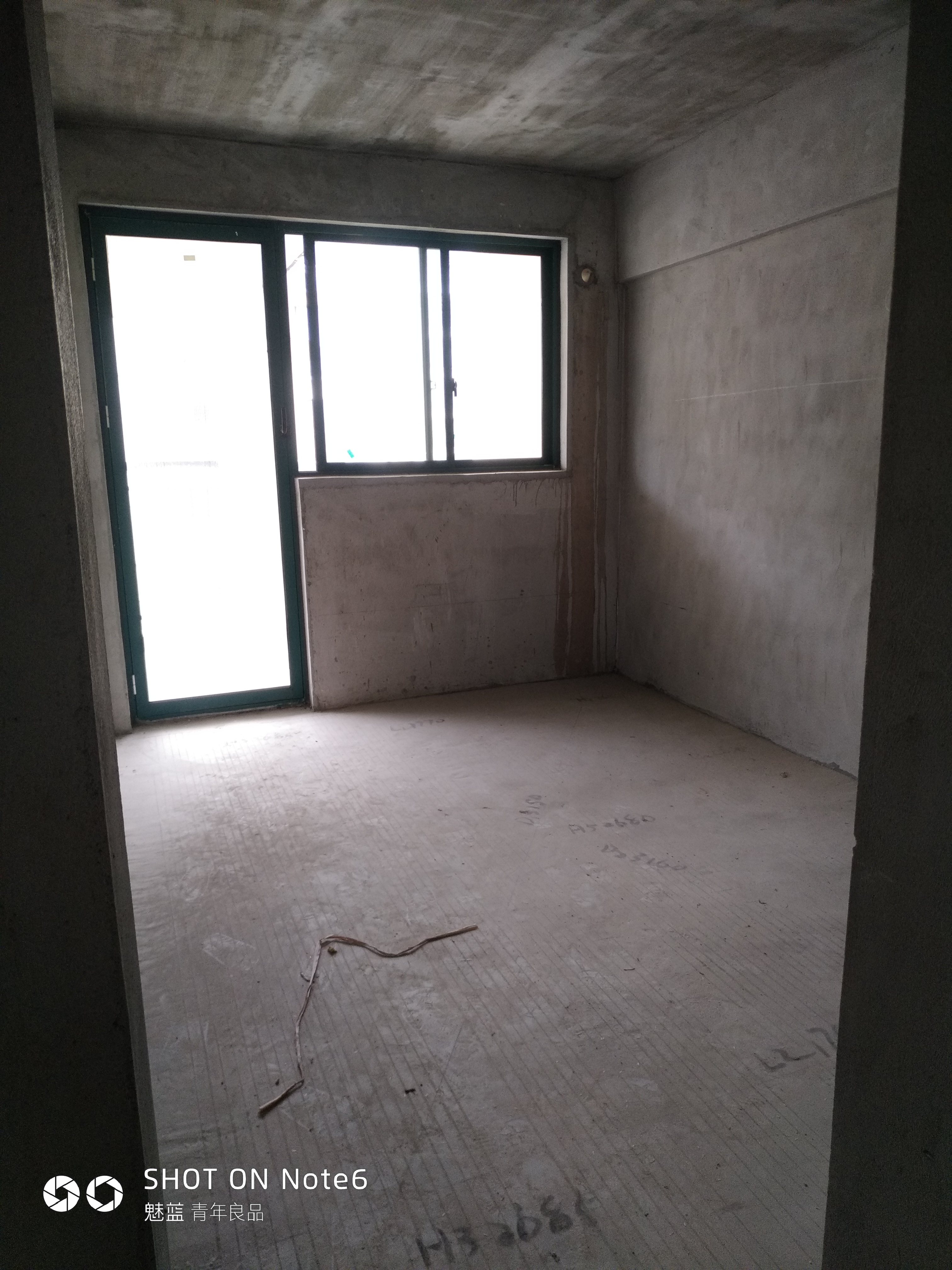 个人3房2厅2卫1厨毛胚新房临近学校公园体育中心广场甲天下广场农贸大商场银行公交站 二手房