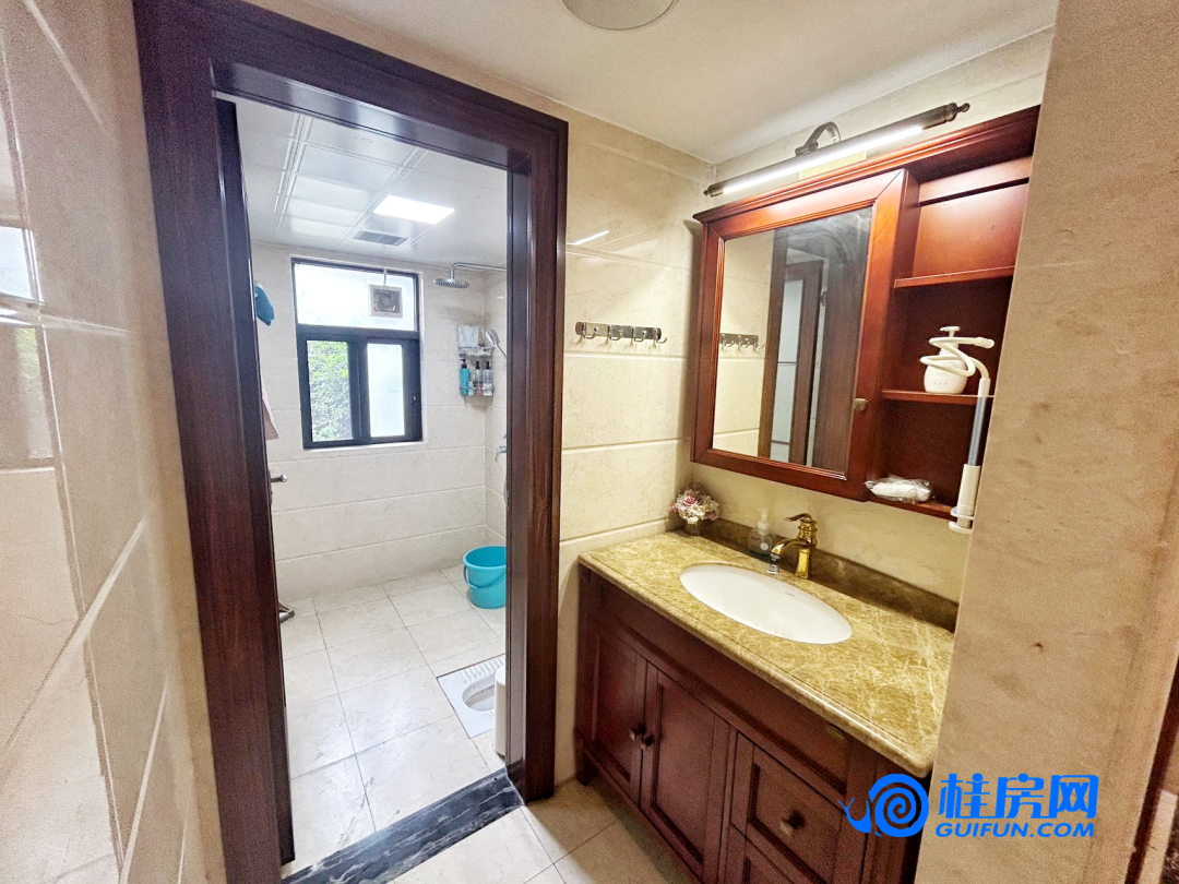  满五唯一，清华园稀缺豪装房降价急售 二手房