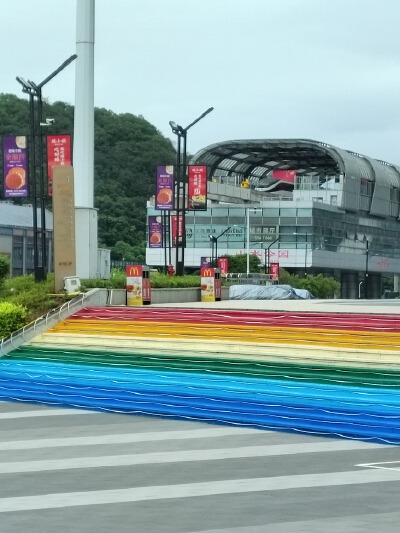 桂林国韵村，3室2厅2卫，135㎡，售价100万