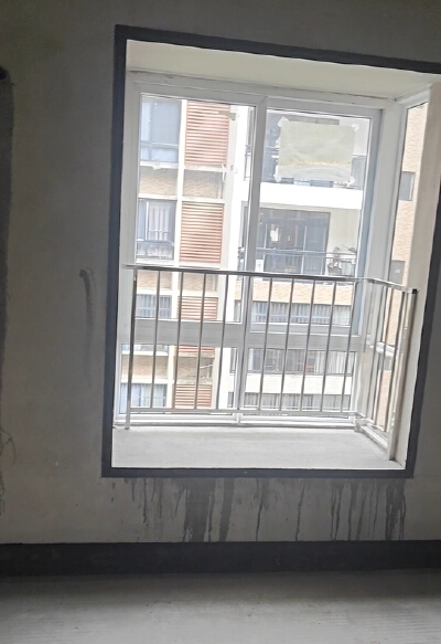 耀辉美好家园小高层