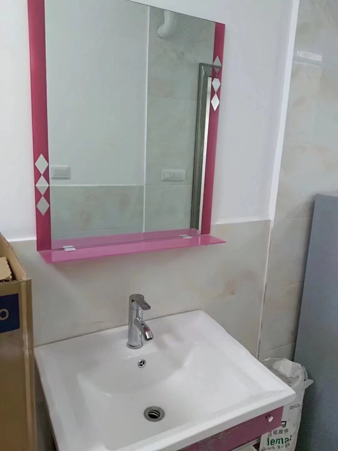 时代枫林商贸城，2室1厅1卫，80㎡，精装，租金800元/月 租房